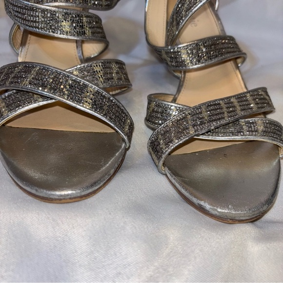 2/$30 Kelly & Katie Women’s Metallic Silver & Gold Strappy Sandals Size 6.5 - Picture 2 of 8